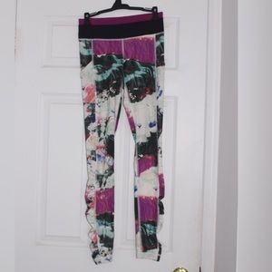 Lululemon Speed Tight multicolour size 4